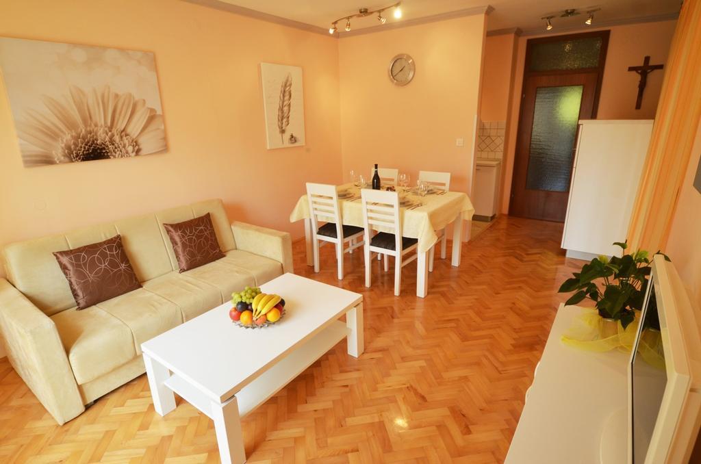 Apartments Benussi 1045 Rovinj Exterior photo